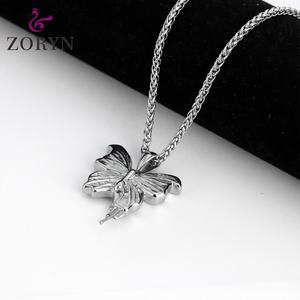 Collares con Colgante de Mariposa de Acero Inoxidable, Estilo Vintage Bohemio, Gótico, Punk, Joyería de Moda de Acero de Titanio para Hombres y Mujeres - Product Image 2