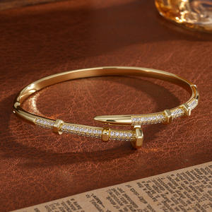 Bracciale Rigido a Vite Regolabile in Acciaio Inossidabile 316L - Braccialetto Minimalista a Polsino Aperto da Donna Gioielli Ipoallergenici - Product Image 1