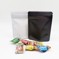 Usine en stock mat noir blanc feuille d'aluminium Doypack Mylar sac de rangement debout sacs à fermeture éclair pour l'emballage alimentaire