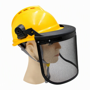 Casco de Seguridad para Desbrozadora con Protector Facial Abatible de Malla Metálica - Product Image 1