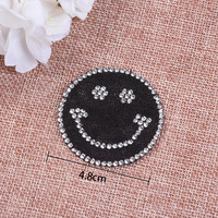 Patchs thermocollants en strass en stock, appliques en cristal pour chapeaux, vêtements, sacs, accessoires de bricolage, vente en gros