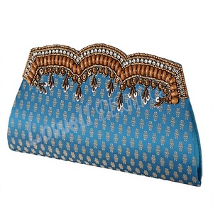 Beau sac à main de soirée avec broderie, pochette indienne - Product Image 1
