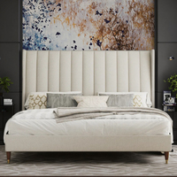 Ensemble de lit double Queen style nordique de luxe léger avec rangement, mobilier moderne minimaliste en lin rembourré, idéal pour villa spacieuse