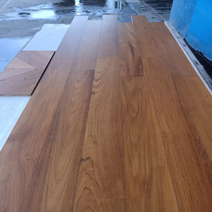 Parquet en bois d'ingénierie multicouche en chêne blanc 18 mm, bois de luxe pour salon et salle de sport - Product Image 4