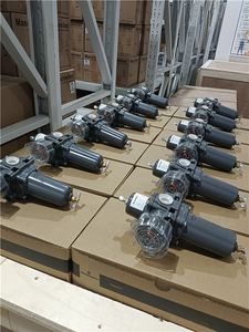 Régulateurs de pression Emerson Fisher 67DFR et Masoneilan 78-40, Fisher 67C Series, KOSO PRF310 et DVC6200 – Nombreux en stock - Product Image 2