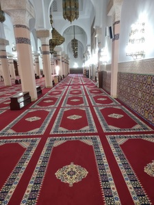 Tappeti da preghiera di nuova concezione e tappeti in peluche per il soggiorno della moschea; tappeti per moschea realizzati su misura. - Product Image 1