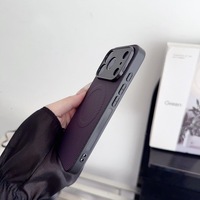 Étui de téléphone portable magnétique sans fil en cuir PU de luxe à motif fibre de carbone antichoc pour iPhone 17 16 Pro Max