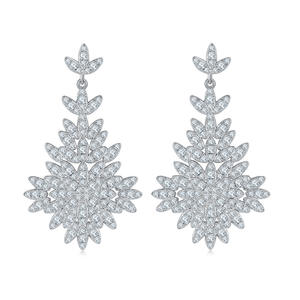 ต่างหูฮิปฮอปเงินสเตอร์ลิงประดับมอยส์ซาไนต์ - Product Image 1