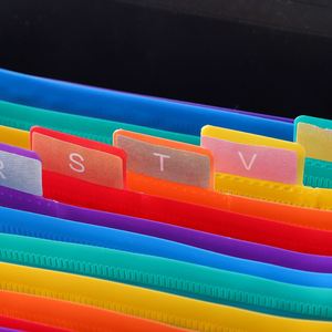 OEM A4 Mehrschichtige Schule- und Büro-Aktenmappe aus PP, Erweiterbare Dokumententasche mit Clip, Tragbar - Product Image 3