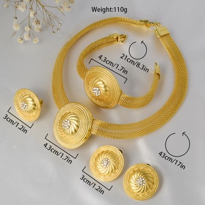 Gioielli di Moda Set di Gioielli Placcati Oro di Lusso Design con Monete d'Oro Antiche Eleganti Nuovi Modelli per Donne - Product Image 2
