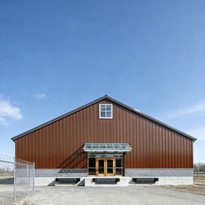 مجموعات بناء ورش عمل فولاذية مسبقة الصنع مقاومة للتآكل ومطلية بالزنك - Product Image 1