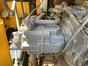 Excavatrice agricole d'occasion Volvo EC80D de qualité supérieure, 8 tonnes, 90 % neuve, certifiée EPA CE, avec moteur, boîte de vitesses et PLC - Product Image 6