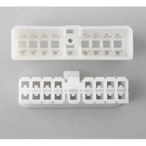 Conector de Caja de Fusibles Automotriz de 17 Posiciones, Conectores Macho y Hembra de Plástico para Automóvil, Color Blanco DT04-3P-P007 - Product Image 1