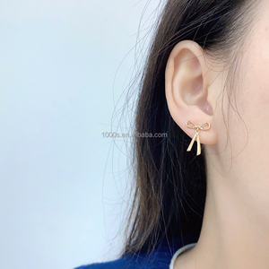 Pendientes <span class=keywords><strong>de</strong></span> Botón <span class=keywords><strong>de</strong></span> Oro Sólido <span class=keywords><strong>de</strong></span> 14K con Diseño <span class=keywords><strong>de</strong></span> Lazo Simple, Estilo Moderno y Lujoso, Pendientes <span class=keywords><strong>de</strong></span> <span class=keywords><strong>Mariposa</strong></span> <span class=keywords><strong>de</strong></span> Moda, Accesorio <span class=keywords><strong>de</strong></span> Boda para Mujer - Product Image 2