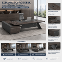Bureau de direction en forme de L en bois foncé de luxe avec meuble d'appoint, fabrication OEM ODM sur mesure, table de PDG/manager, directement de l'usine