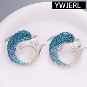 Nova moda Casual das mulheres liga strass golfinho broche chapeado metal peito flor acessório para terno casaco - Product Image 3