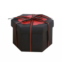 Boîte cadeau hexagonale de luxe personnalisée avec un design surprise pour un anniversaire, la Saint-Valentin, la création de photos DIY et l'emballage de cadeaux