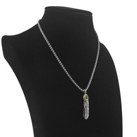 Pendentif en plume avec pierre turquoise, argent tibétain plaqué or, style bohème, charme unisexe, pendentif en acier inoxydable
