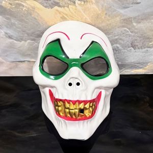 Masque de fête amusant et original pour Halloween, avec tête de fantôme et grands dents dorées pour visage souriant - Product Image 2