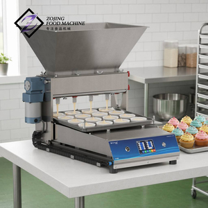 Déposeur automatique de cupcakes avec 7 buses personnalisables pour les petites boulangeries et les entreprises de cupcakes - Product Image 1