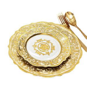 Envío Rápido, Juego de Vajilla Karosa de 4 Piezas, Porcelana con Relieve Dorado, Estilo Vintage de Lujo, Ecológico, Apto para Horno y Lavavajillas - Product Image 1