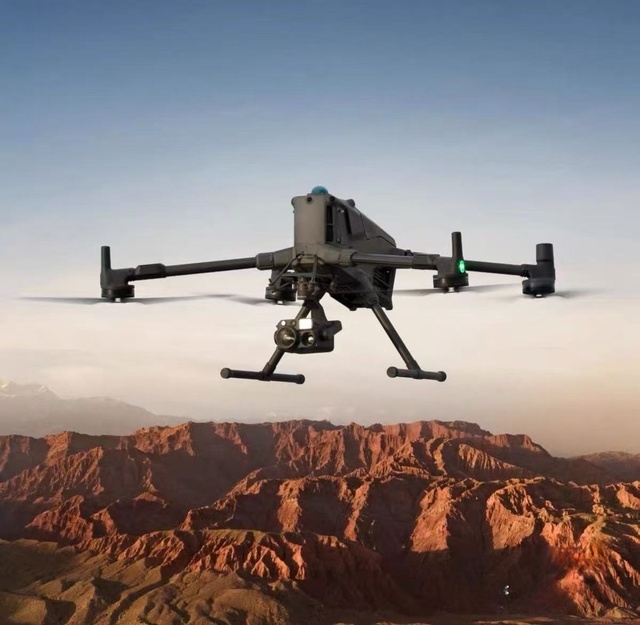 Matrice 400 UAV Industrial-Grade Flight Platform High Speed Performance M400 RTK Safe Reliable Flight Multi-Payload Made