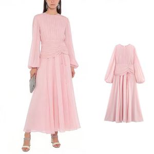 Robe longue maxi décontractée rose à col rond et manches lanternes plissées pour femme avec doublure - Product Image 1