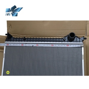 Radiador de Coche 3W0198115H 3W0198115J 3W0198115 con Núcleo de Aluminio y Tanques de Plástico para BENTLEY Continental GT Flying Spur - Product Image 4