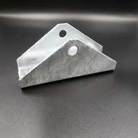 Offre Spéciale : Accessoires PV – Serre-câble Central Solaire pour Structure de Support de Panneaux de Ferme Solaire à Grande Échelle
