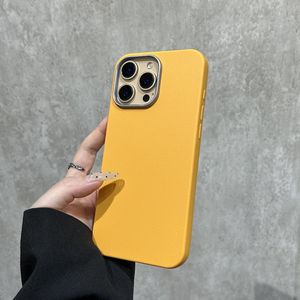 เคสโทรศัพท์หนัง PU เกรดพรีเมียมหลากสีสัน ผิวเรียบหรู พร้อมกรอบกล้องเคลือบไฟฟ้า สำหรับ <span class=keywords><strong>iPhone</strong></span> 16 15 <span class=keywords><strong>Plus</strong></span> Pro Max - Product Image 5