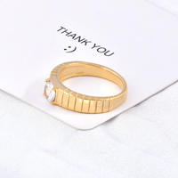 Bague tendance pour femme en acier inoxydable plaqué or, style froid, géométrique, avec pierre naturelle, design de créateur, décorative, pour anniversaire et usage quotidien