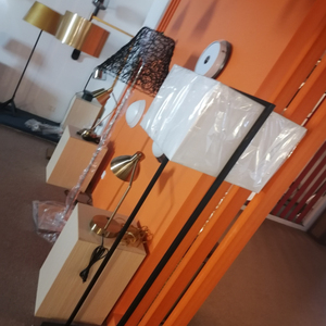 Lampadaire d'hôtel avec <span class=keywords><strong>abat</strong></span>-<span class=keywords><strong>jour</strong></span> en tissu noir, lampes sur pied approuvées, décoration de salon, lampe sur pied en bambou - Product Image 6