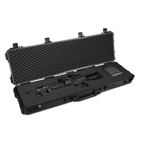 Étui rigide long noir étanche IP67 avec intérieur en mousse prédécoupée personnalisable pour un rangement sécurisé et une utilisation en voyage 6064