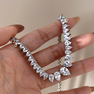 Collier tennis de luxe fait main en laiton plaqué argent, entièrement pavé de zircone cubique taille poire, collier statement pour femme, vente en gros - Product Image 4