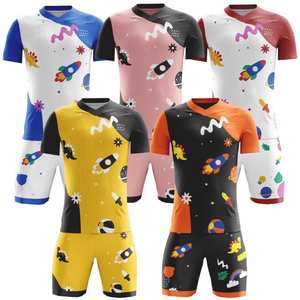 Conjunto de Entrenamiento de Fútbol Personalizado al por Mayor para Hombre, Ropa Deportiva de Fútbol OEM con Ropa Deportiva Personalizada para Equipos de Fútbol, Incluye Camisetas, Pantalones Cortos y Conjuntos - Product Image 1