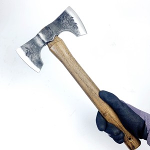 Hache à double tranchant et double tête en acier à haute teneur en carbone avec manche en <span class=keywords><strong>bois</strong></span>, <span class=keywords><strong>hachette</strong></span> industrielle <span class=keywords><strong>pour</strong></span> le bricolage et le camping en extérieur - Product Image 2