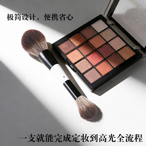 Pinceau de maquillage double embout 40 mm en fibres synthétiques, forme ronde, pour fard à joues et contouring, origine Cangzhou - Product Image 3