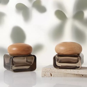 Nuevo Diseño de Envases Transparentes para Productos de Cuidado de la Piel, Botellas de Vidrio para Lociones de 30 ml, 50 ml, 100 ml y 120 ml, Tarro de Vidrio para Crema de 30 g con Tapa de Madera - Product Image 3