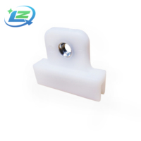 Clips de fixation en plastique durables de haute qualité pour vitres coulissantes de portes et fenêtres automobiles