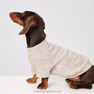 Abbigliamento per Animali Domestici con Logo Personalizzato del Marchio, Pigiami Firmati per Cani, Fornitore di Abbigliamento per Bichon Frisé e Bassotto - Product Image 1