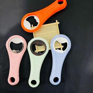 Abridor de botellas simple de acero inoxidable, abridor de botellas de cerveza, abridor de botellas de plástico creativo. - Product Image 2