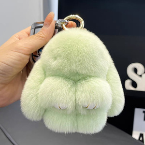 Llavero de conejo suave y esponjoso, lindo y colorido, de piel de conejo, con pompón, adorable, para mochila escolar, colgante de peluche genuino de conejo para bolso - Product Image 2