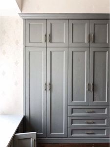 Armadio in Legno Massello dal Design Moderno Francese Personalizzato per Camera da Letto, Mobile Contenitore di Tendenza - Product Image 3