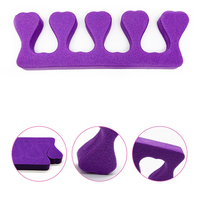 Separadores de dedos cómodos al por mayor, separadores de dedos para decoración de uñas a granel, separador de dedos de espuma suave de primera calidad para herramientas de manicura de salón