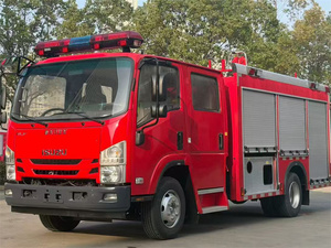 Camion de pompiers aérien haute performance 4x2, neuf, avec pulvérisateur à réservoir d'eau de 4000 litres, alimenté au diesel, camion de pompiers avec grue - Product Image 3