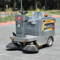 Balayeuse autoportée électrique 48V à batterie, nettoyeur industriel avec réservoir d'eau de 60L, contrôle de la poussière