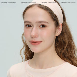 Fascia per <span class=keywords><strong>Capelli</strong></span> Larga da Donna per Yoga, Pilates, Sport, Uso Quotidiano, Corsa, Fitness, Antiscivolo, Assorbente del Sudore, Cerchietto per Allenamento - Product Image 2