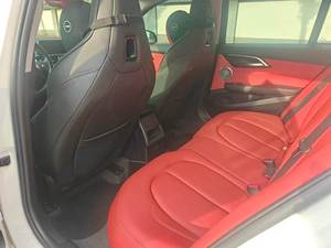 <span class=keywords><strong>BMW</strong></span> <span class=keywords><strong>Série</strong></span> <span class=keywords><strong>1</strong></span> 2021 125i M <span class=keywords><strong>Sport</strong></span> Night <span class=keywords><strong>Edition</strong></span> d'occasion, automatique, conduite à gauche, essence, 5 places, norme Euro VI - Product Image 5