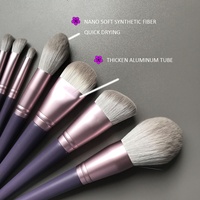 Produits Tendances 2023 Nouveautés Gadget Femme Prix Raisonnable Kit Pinceaux Maquillage Outils en Bois Marque Privée