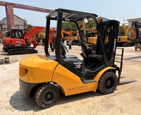 Mini chariot élévateur diesel Komatsu 30 d'occasion du Japon original, poids de 3 tonnes, chariot élévateur Komatsu 30 50 d'occasion, prix bas à vendre